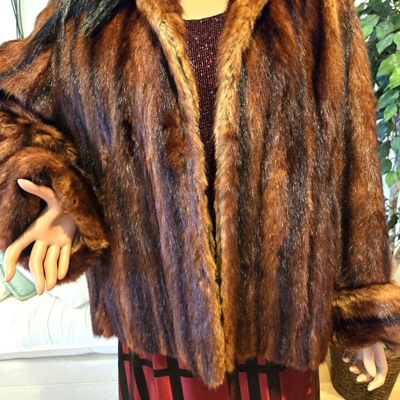 Vintage Mink Fur Jacket, Size 12 - Picture 9 of 16